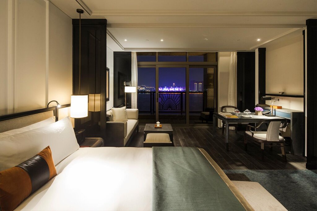 Deluxe room with river view JiuTai Hotel Hangzhou