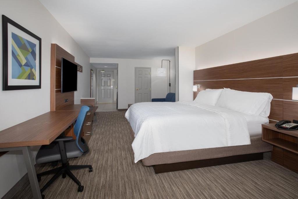 Suite Holiday Inn Express Yreka-Shasta Area, an IHG Hotel