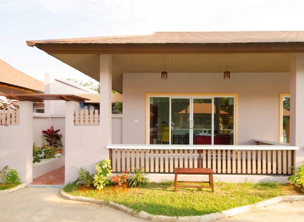 Habitación Estándar con balcón Pueanjai Resort and Restuarant