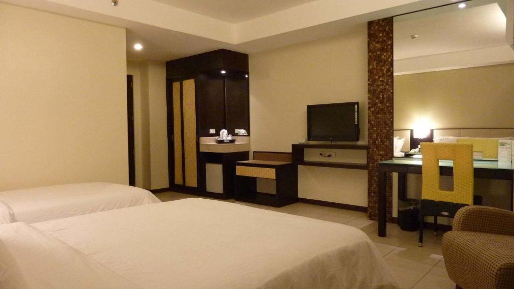 Трёхместный номер Deluxe Отель Circle Inn Iloilo City Center