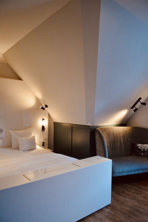 Семейный люкс с 2 комнатами Hotel & Spa Savarin - Rijswijk, The Hague