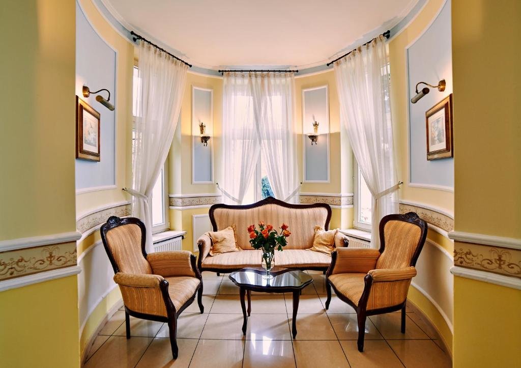 Standard room Villa Royal