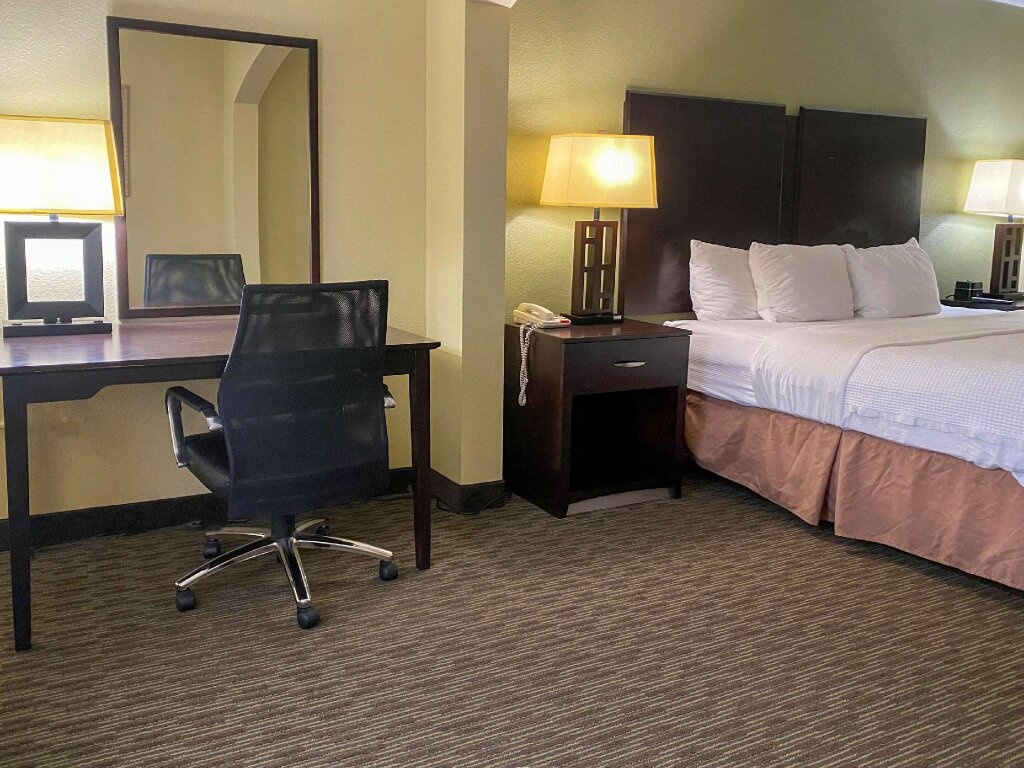 Suite Comfort Inn