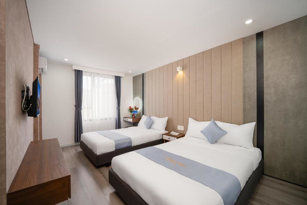 Superior room London Hotel and Apartments Da Nang