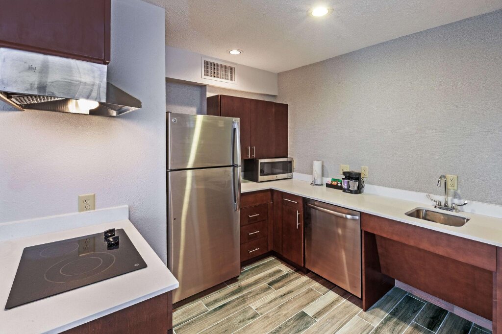 Двухместный номер Standard Homewood Suites by Hilton Greensboro