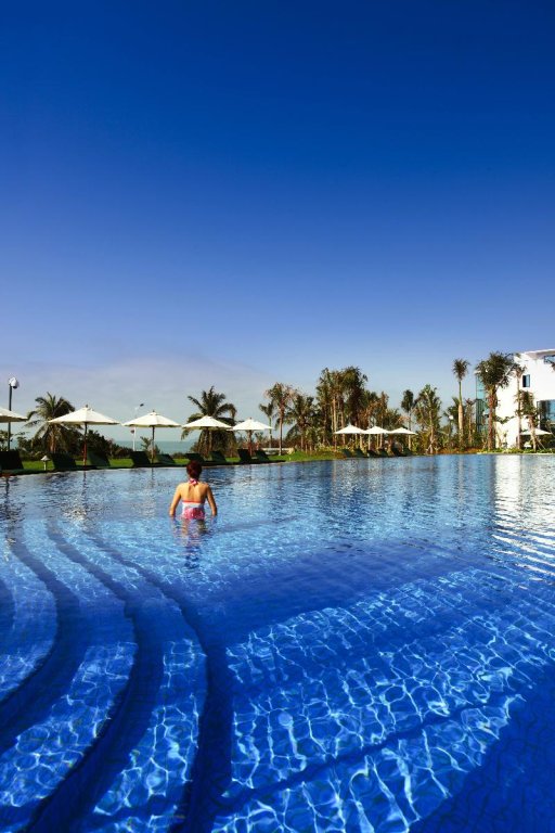 Sanya seacube. Отель Seacube Resort 4. Seacube Resort отзывы.