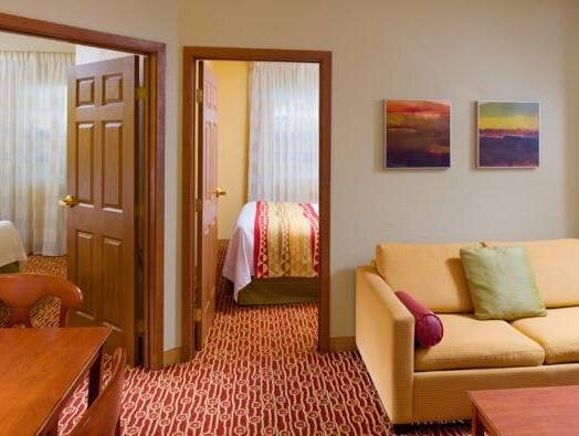 Standard Zimmer Towneplace Suites by Marriott Miami Airport W