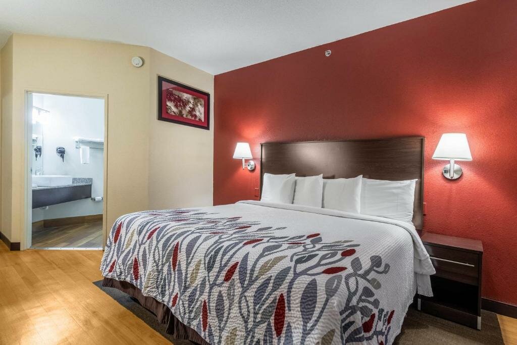 Superior Double room Red Roof Inn Georgetown, IN