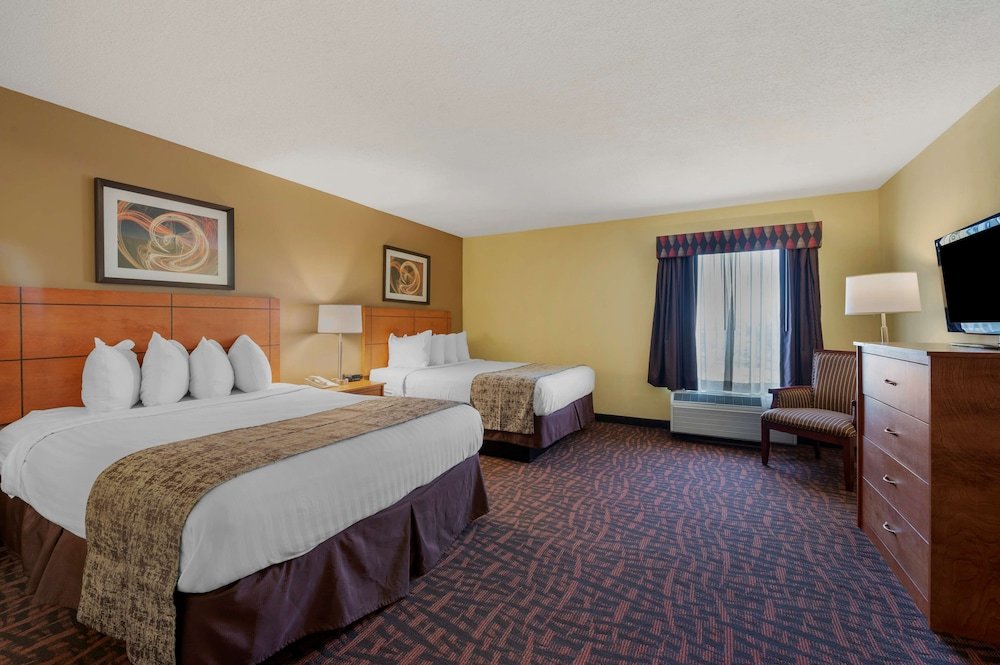 Suite Best Western Louisville East Inn & Suites