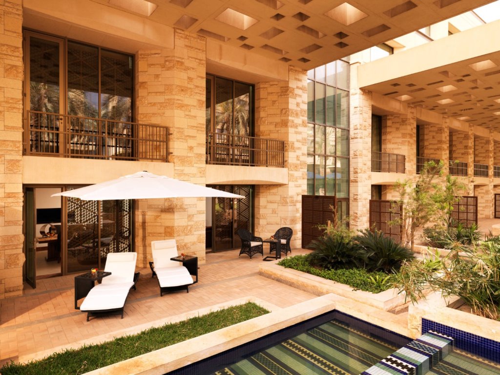Номер Standard Дуплекс с 2 комнатами Jumeirah Messilah Beach Hotel & Spa Kuwait