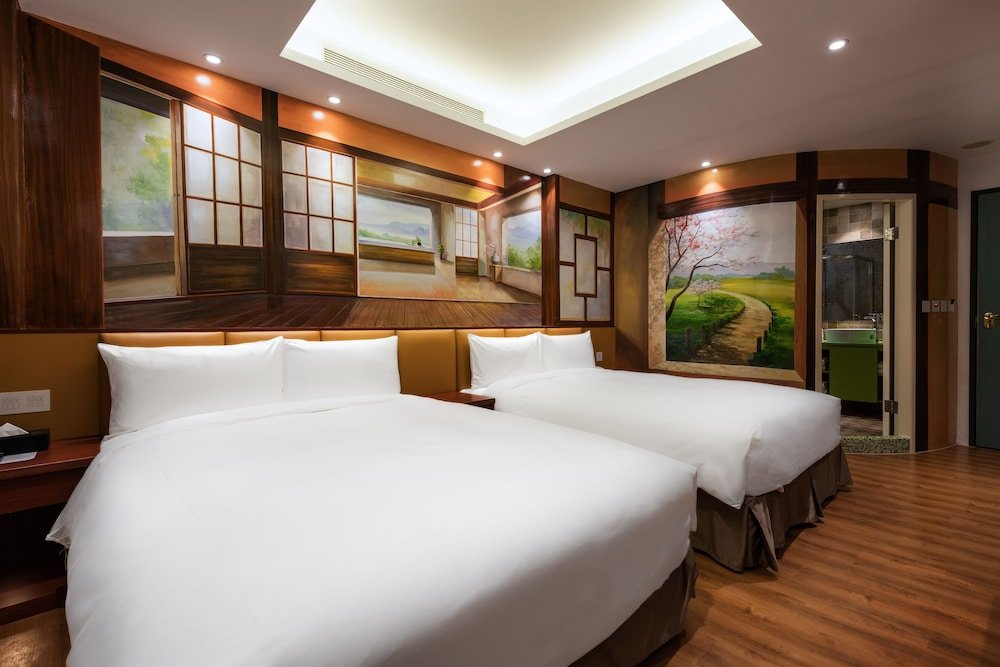 Deluxe room Shichi Hotel