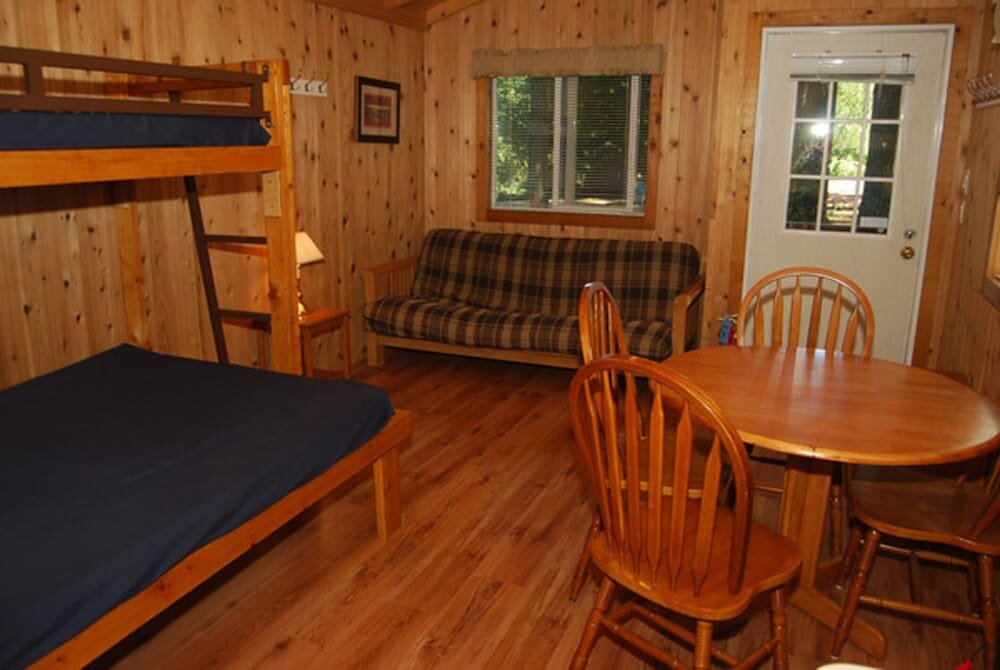 Standard Zimmer Paradise RV Campground