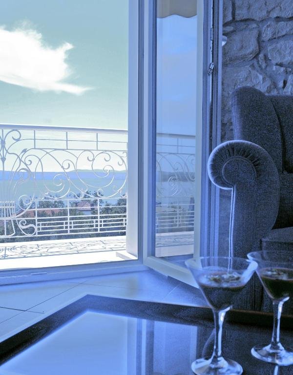 Двухместный номер Deluxe с балконом и с видом на море Guest House Villa Dagmar