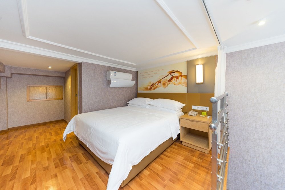 Deluxe Zimmer Nansha Hotel Apartment