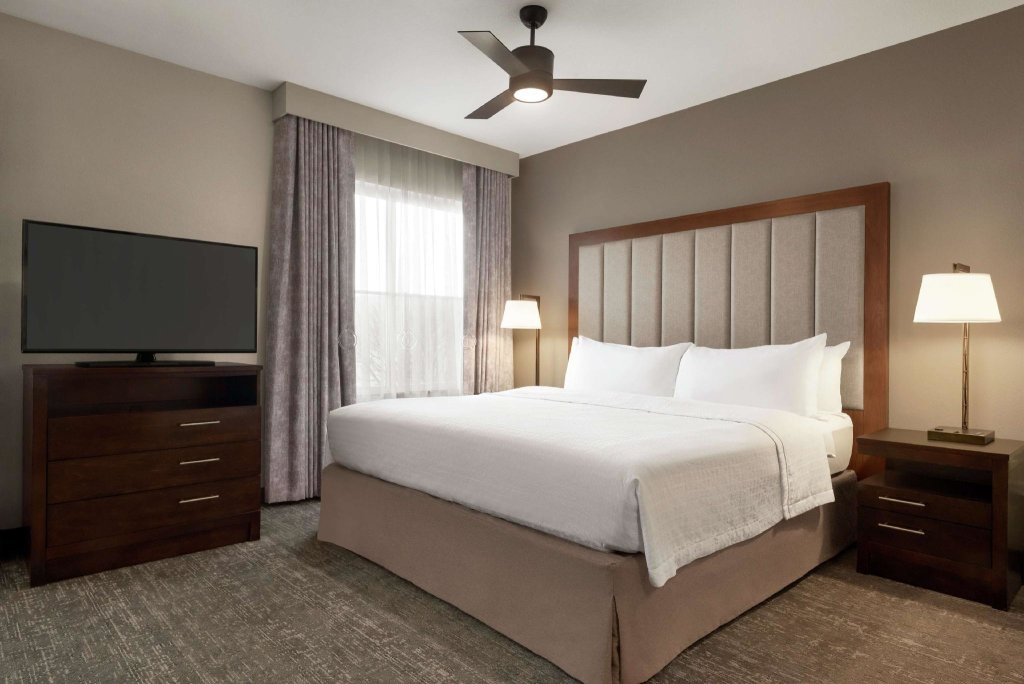 Двухместный номер Premium Homewood Suites Fort Wayne