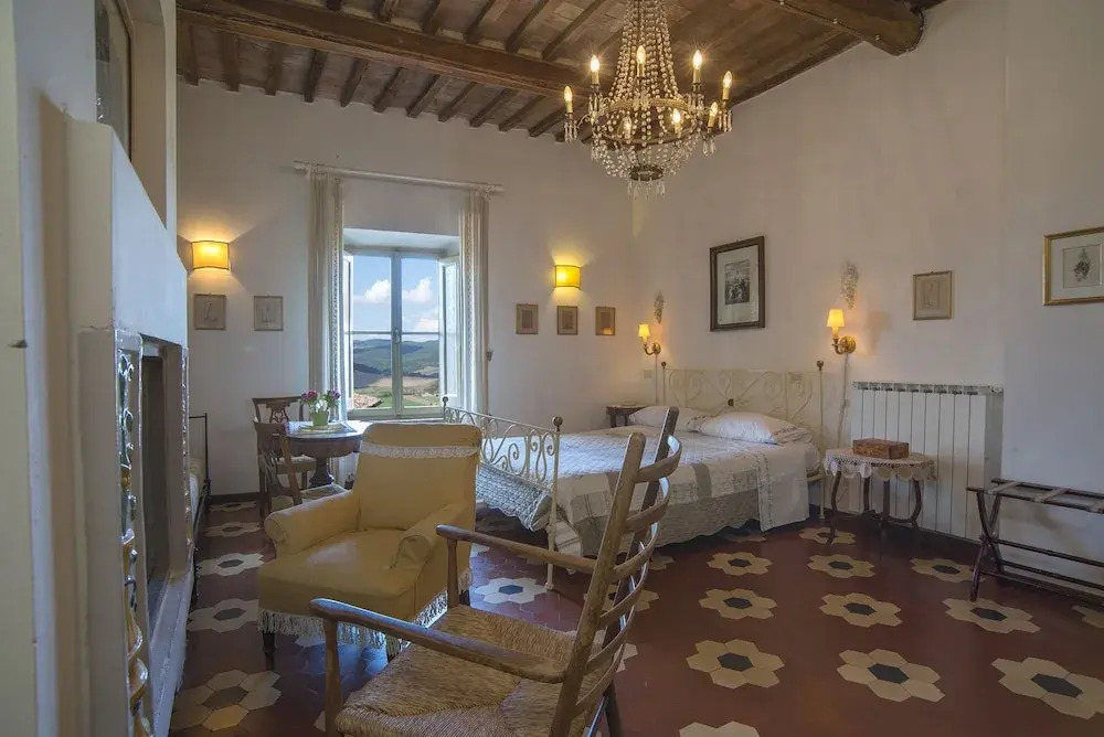Suite Castello Di Proceno Albergo Diffuso In Dimora D'Epoca