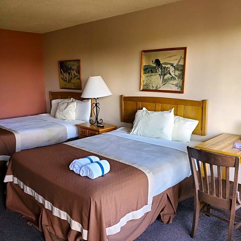 Четырёхместный номер Standard Outback Roadhouse Motel & Suites Branson