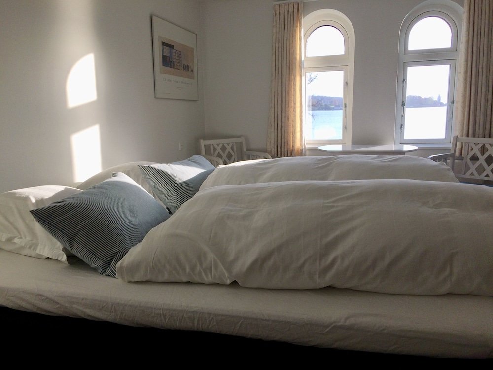 Номер Standard Troense Bed and Breakfast by the sea