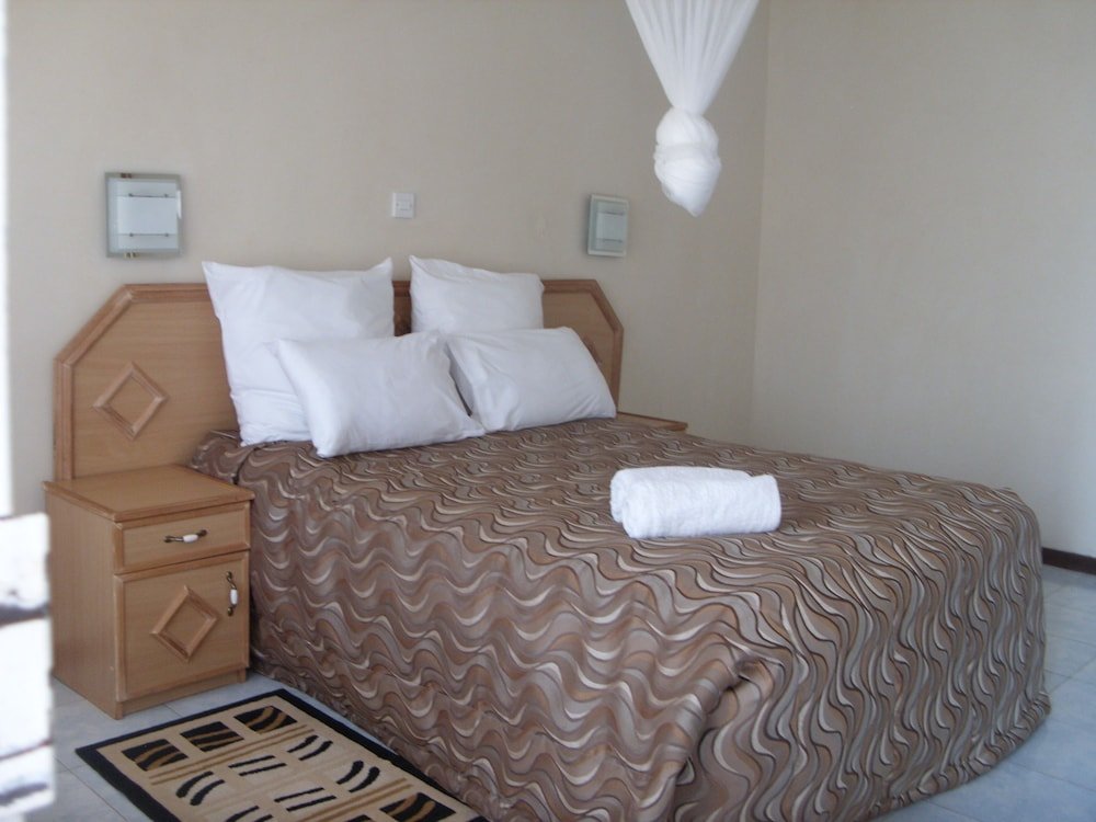Standard Doppel Zimmer mit Blick Lusaka Mosi-O-Tunya Executive Lodge