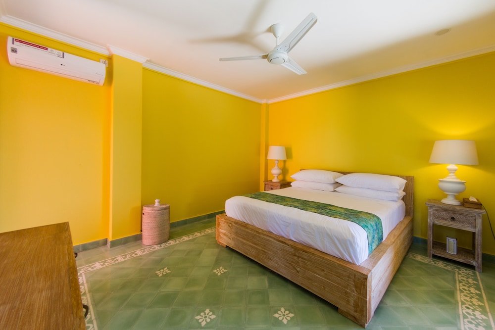 1 Bedroom Standard room beachfront Aquamarine Beach Villas