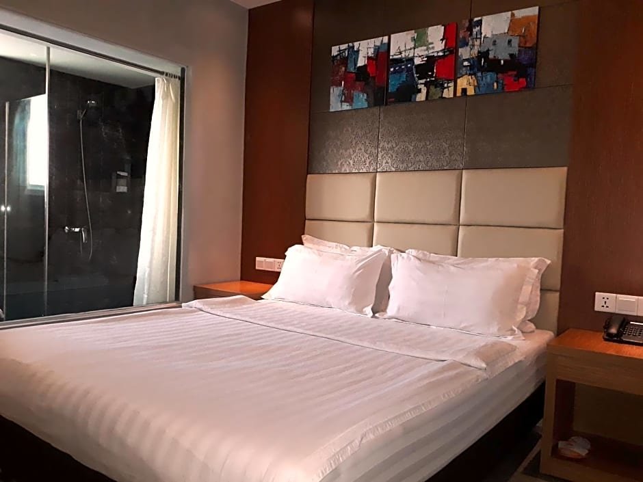 Standard Doppel Zimmer mit Blick Mustika Gajah Mada Hotel