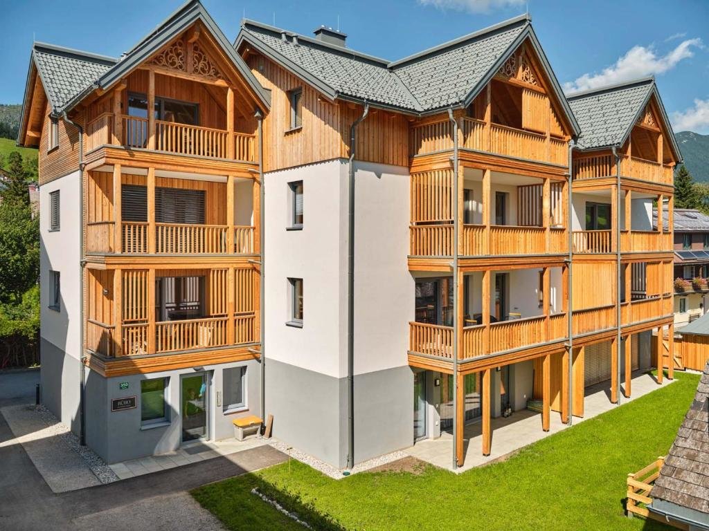 Апартаменты Deluxe die Tauplitz Lodges - Alm Lodge A10 by AA Holiday Homes