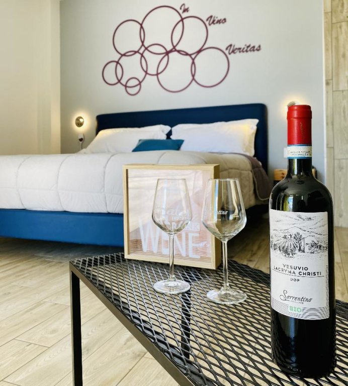 Standard Junior-Suite Vesuvio Inn Bed & Wine Experience