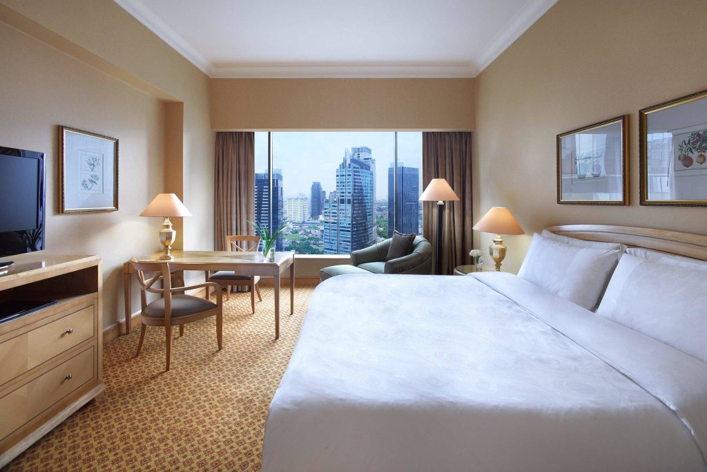 Standard room JW Marriott Hotel Jakarta