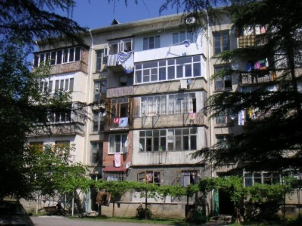 Apartamento 2-h komnatnaja kvartira v Pitsunde ul Agrba 5 korp 1