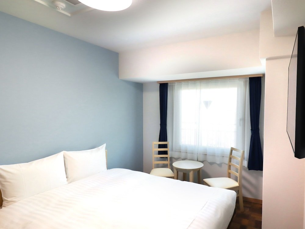 Standard Double room Toyoko Inn Tenri Ekimae