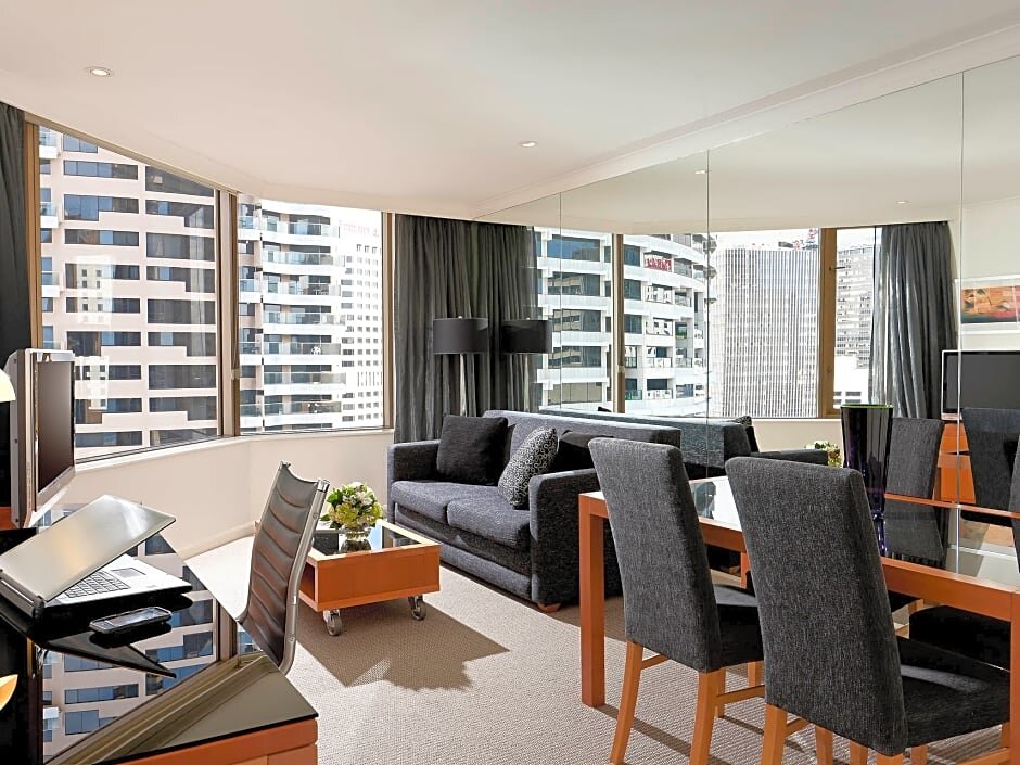 Двухместные апартаменты c 1 комнатой с видом на город The Sebel Quay West Suites Sydney
