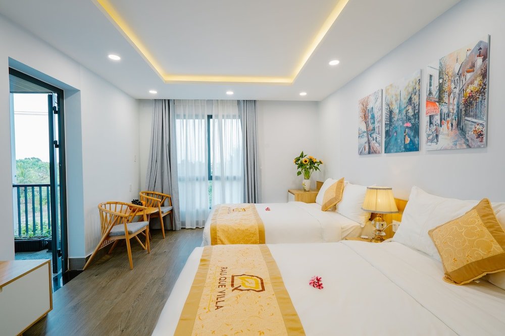 Standard Family room with balcony and with pool view Rau Que Hoi An Villa