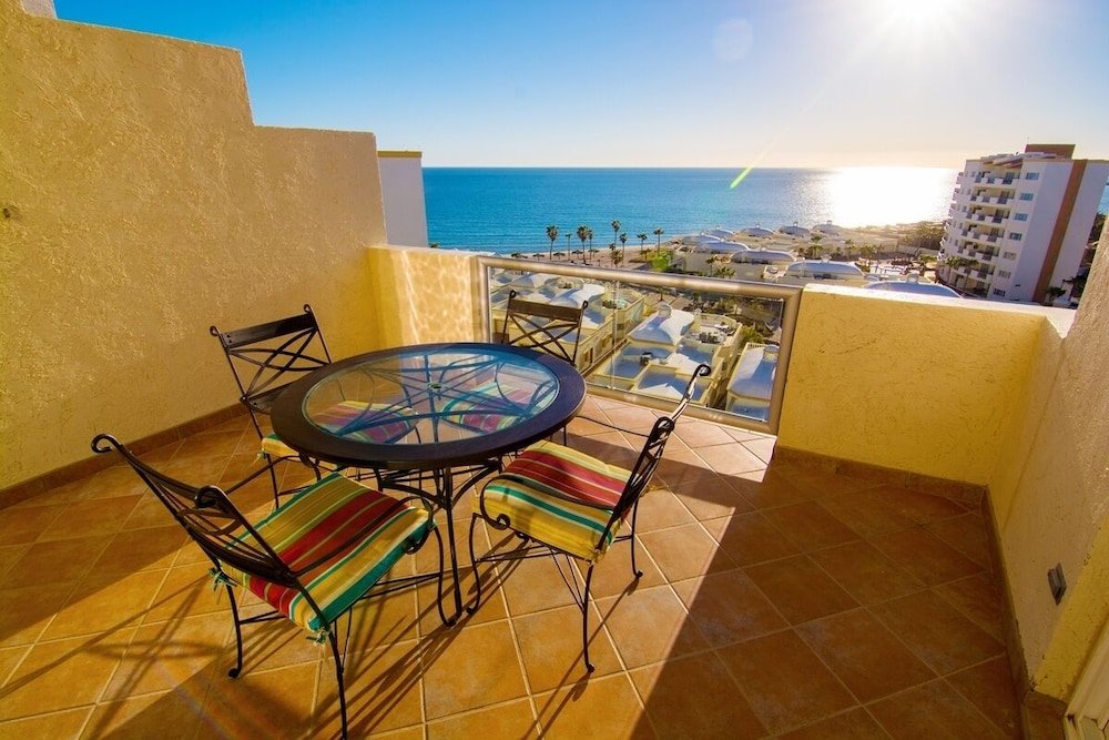 Standard chambre Beautiful 1½ Bedroom Condo on the Sea of Cortez at Las Palmas Resort D-703a 2 Condo by Redawning