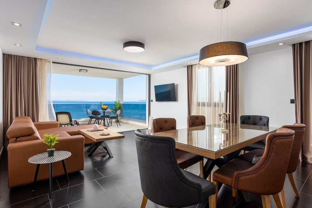Апартаменты Luxury с 2 комнатами beachfront VIPo Prestige Apartments