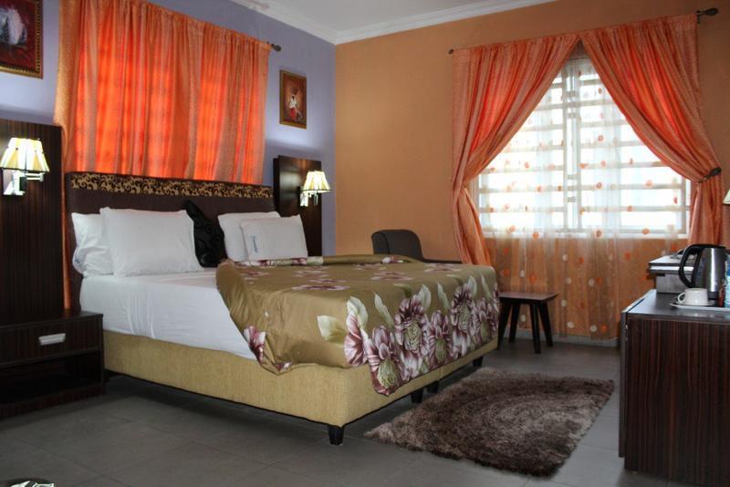 Люкс Luxury CrownEdge Hotels