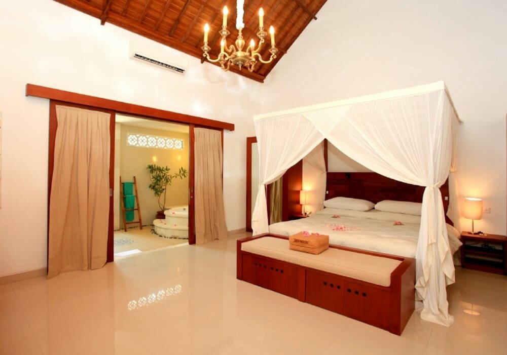 Двухместный номер Standard c 1 комнатой с балконом Puri Mas Boutique Resort & Spa