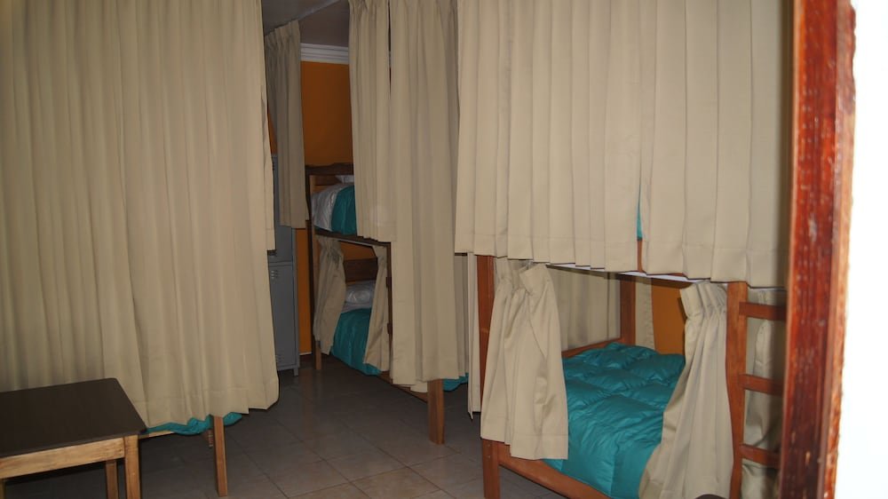 Кровать в общем номере Yes Arequipa Hostel
