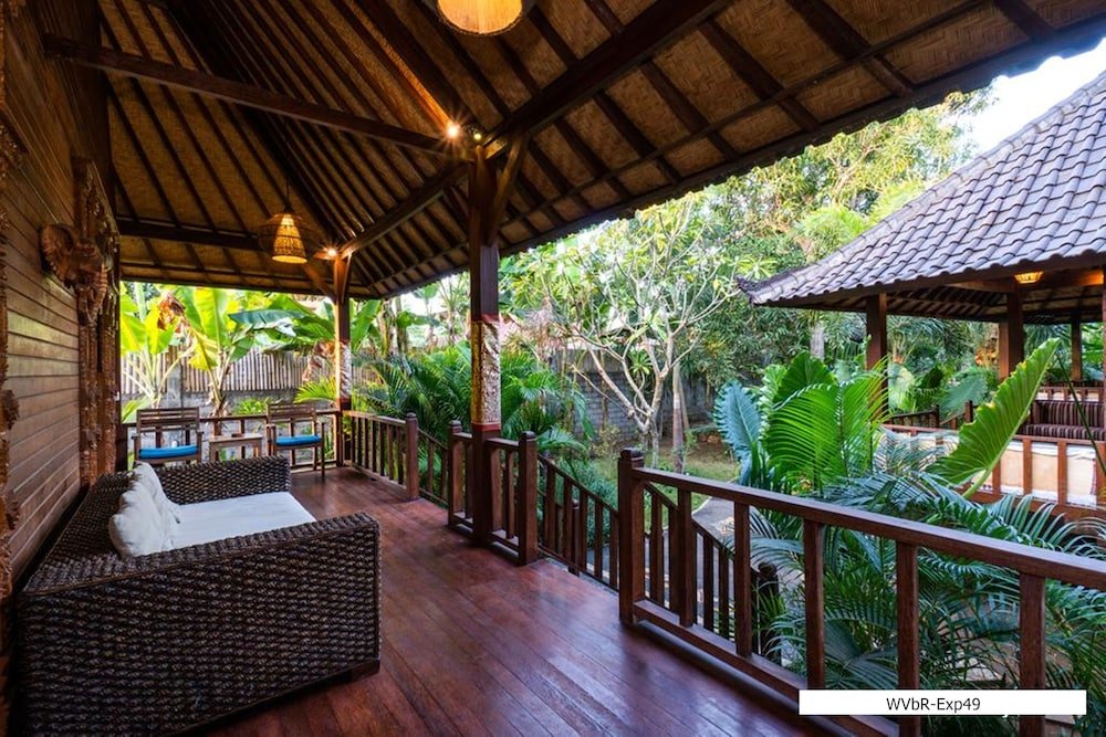 Семейное бунгало с 2 комнатами с видом на сад Warisan Villa By Reccoma