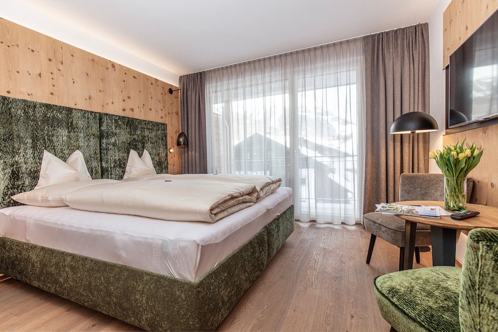 Comfort Double room with mountain view Urbanhof