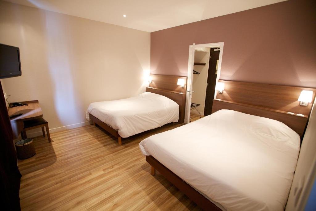 Confort quadruple chambre Hotel Montchapet