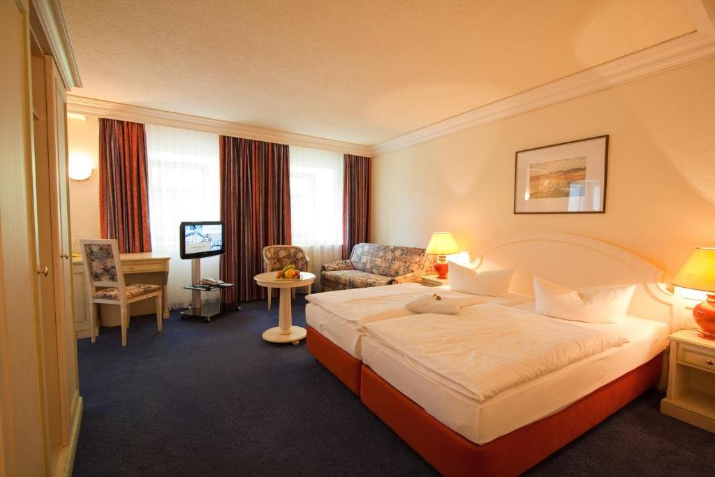 Standard Doppel Zimmer Hotel Weißes Roß