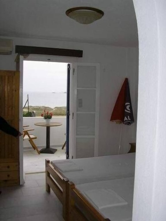 Studio with balcony and with sea view Aronis Plaka Naxos