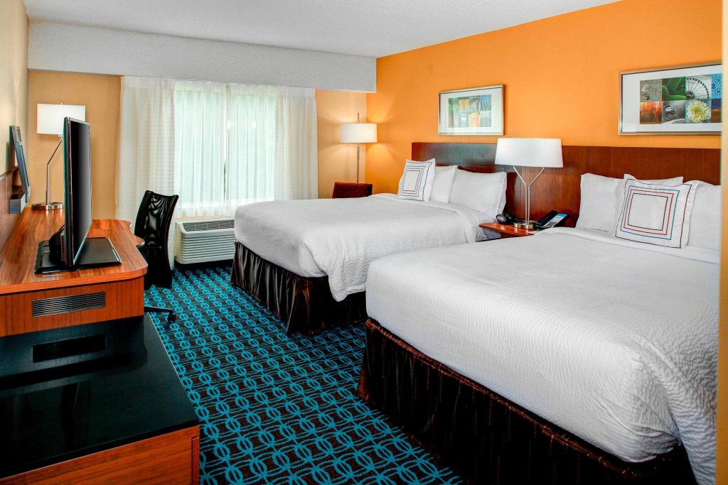 Двухместный номер Standard Fairfield Inn & Suites by Marriott Atlanta Alpharetta