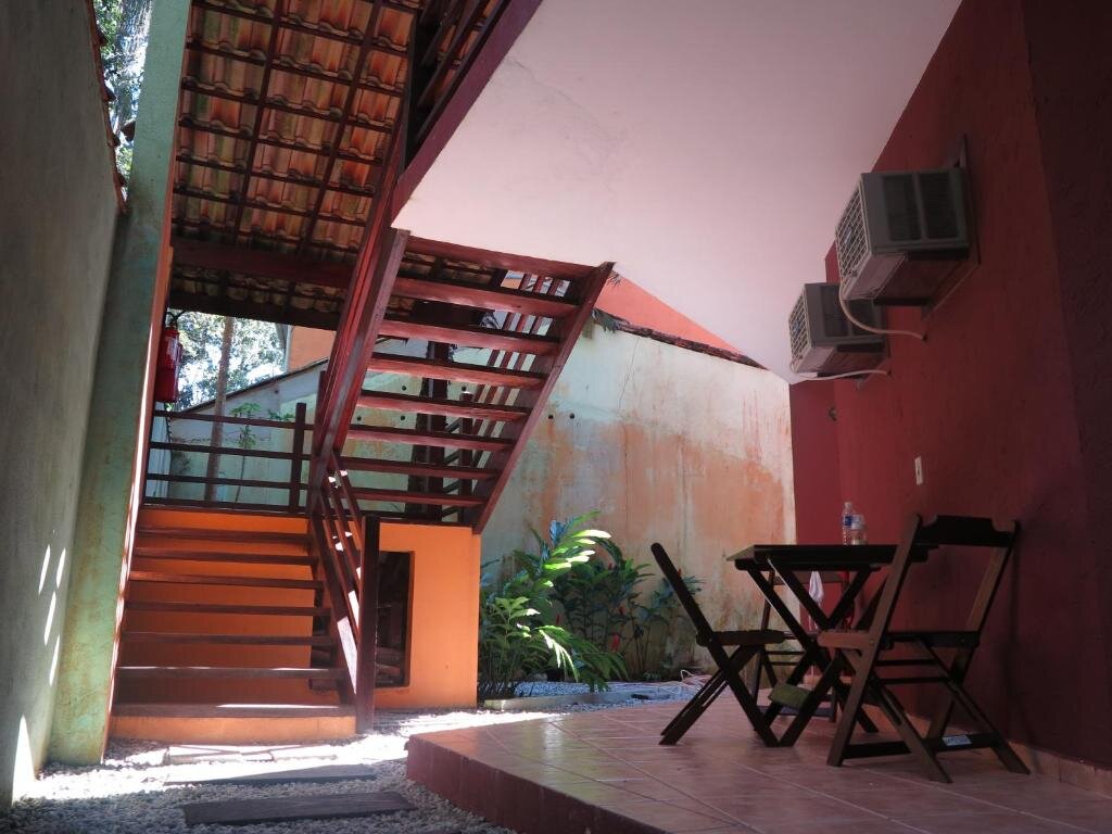Deluxe Quadruple room with balcony Pousada da Villa Itamambuca