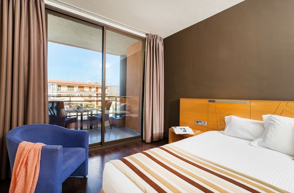 Standard simple chambre avec balcon Hotel Restaurant Sant Pol