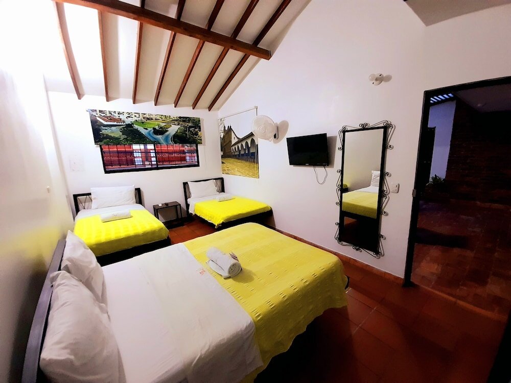 Четырёхместный семейный номер Standard Hotel Villa Del Socorro