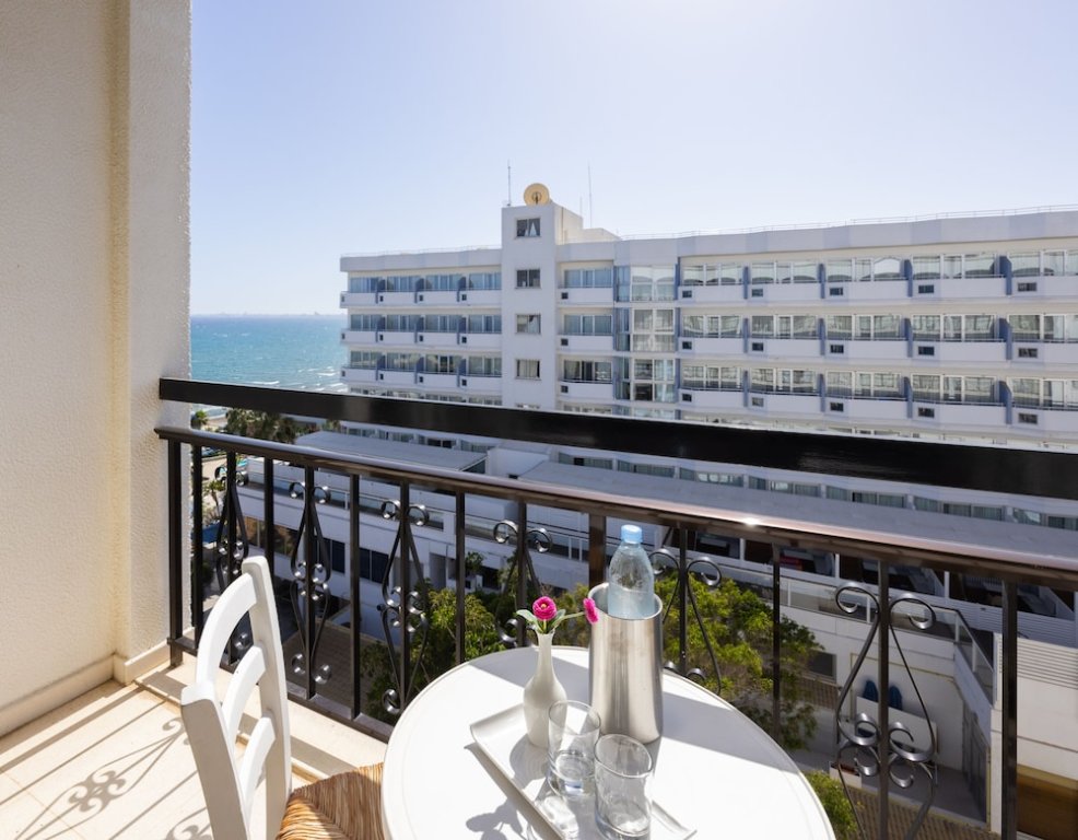 Номер Standard с балконом Sandy Beach Hotel & Spa - ex Sentido