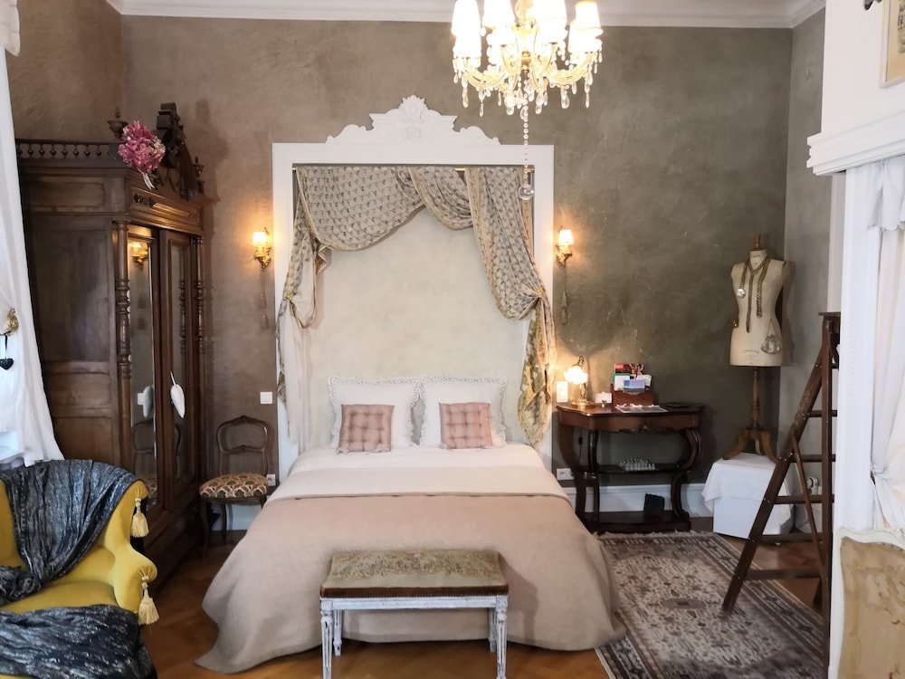 Standard Zimmer Chambres d’hotes Castelnau