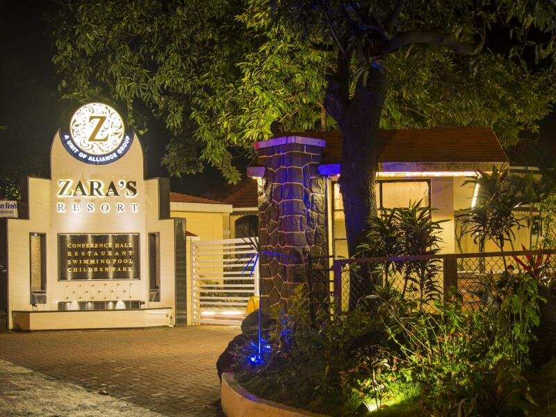 Standard Familie Zimmer Doppelhaus Zaras Resort Khandala