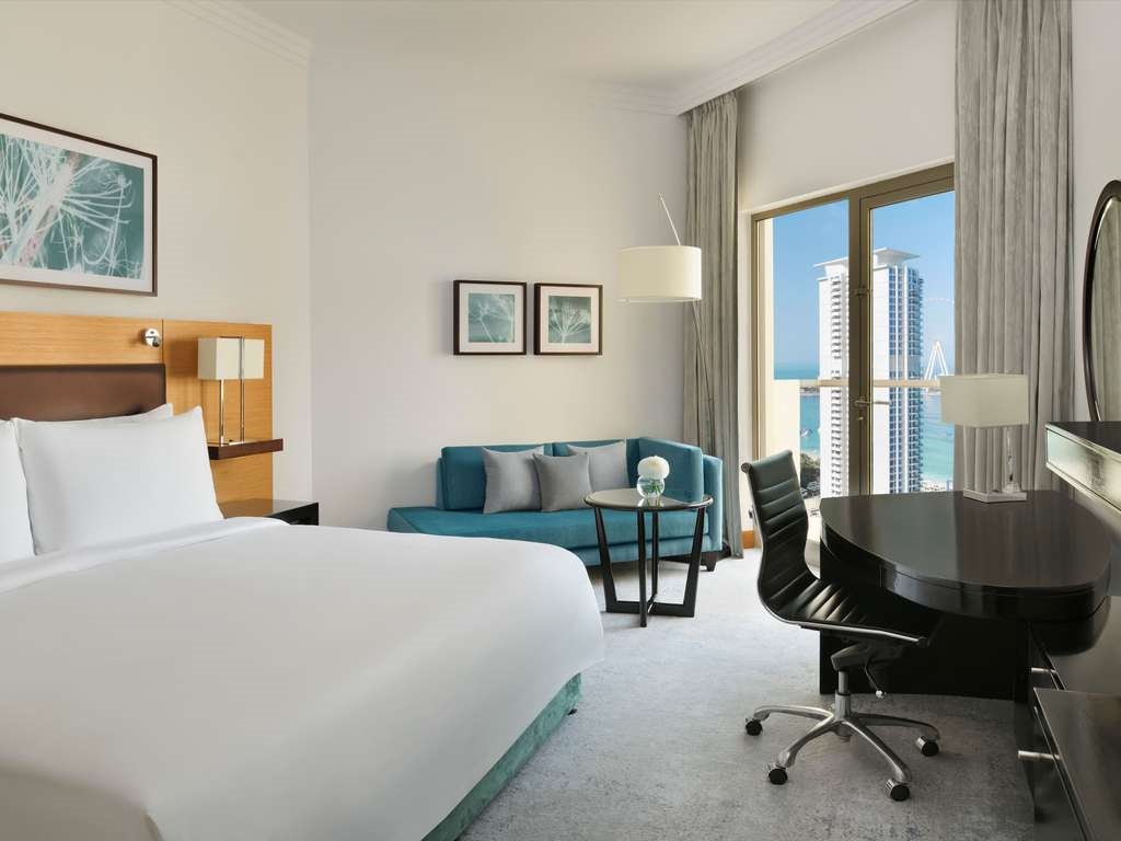 Deluxe double chambre avec balcon et Aperçu mer Mövenpick Hotel Jumeirah Beach